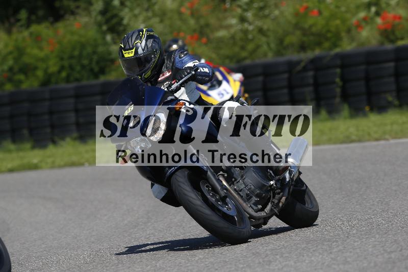 /Archiv-2024/29 12.06.2024 MOTO.CH Track Day ADR/Gruppe blau/52